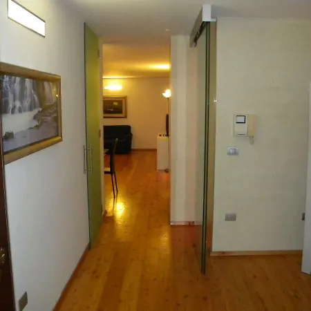 House Saragozza Centro Болонья
